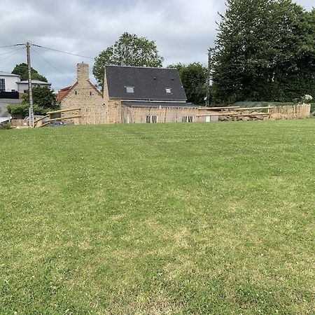 Charmante Maison De Campagne En Pierres Et Bois Sartilly-Baie-Bocage Exteriér fotografie