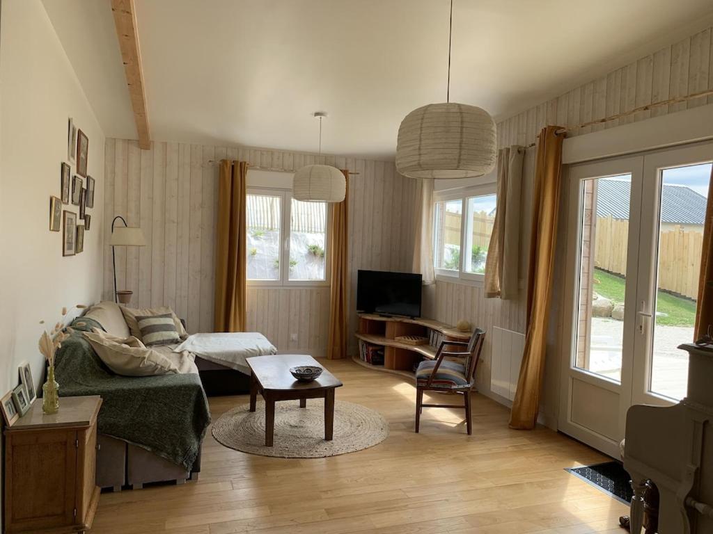 Charmante Maison De Campagne En Pierres Et Bois Sartilly-Baie-Bocage Exteriér fotografie